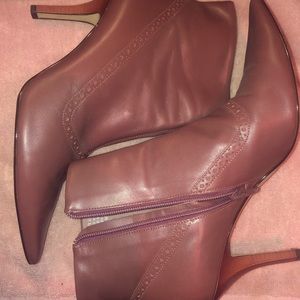 Mauve/dusty rose Franco Sarto ankle booties